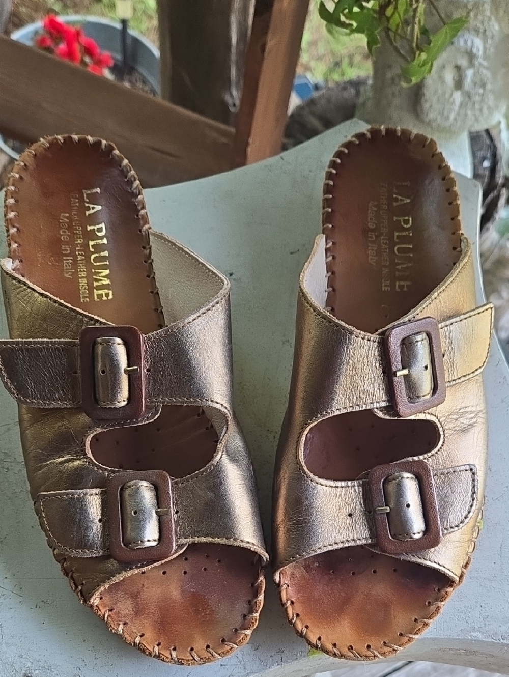 La Plume "Jen" Metallic Gold Slide On Buckle Sandals
